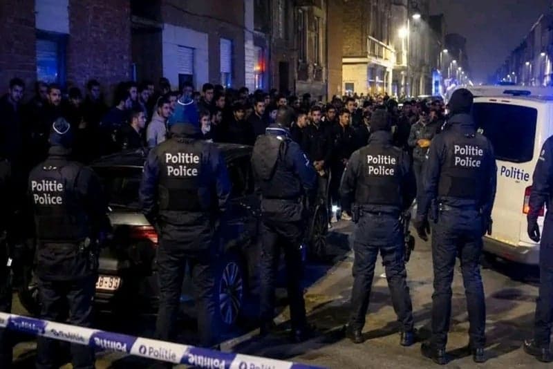 Hundreds protest in Antwerp after Moroccan man killed over phone