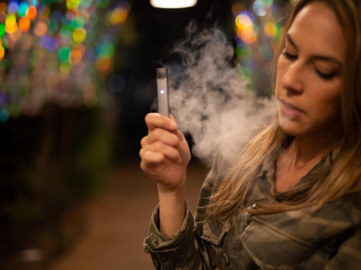 E-Cigarettes Linked to Hormonal Disorders, Infertility, and Diabetes Risk