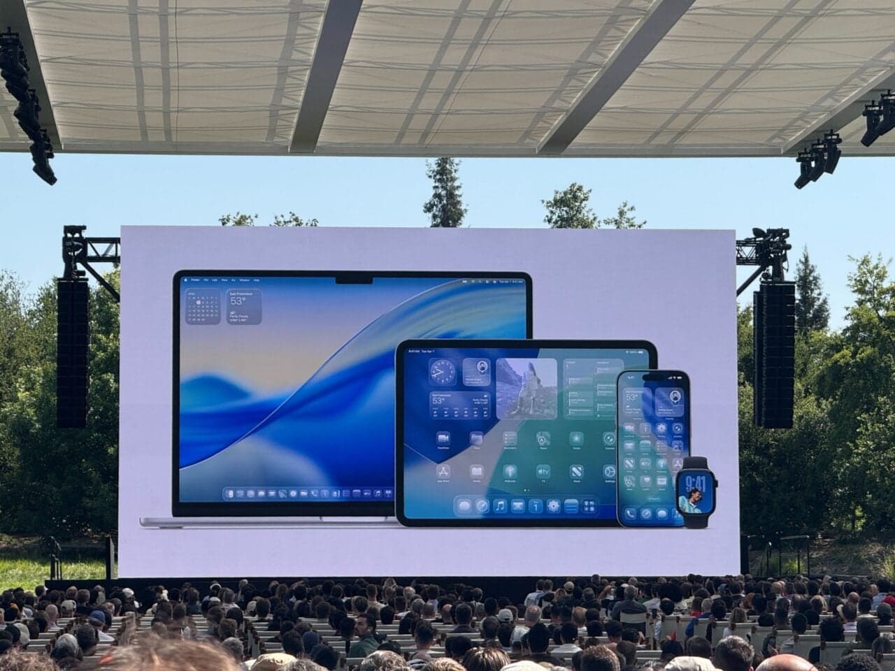 Yes, Apple Is Reportedly Retooling Some Liquid Glass Problems for macOS 27