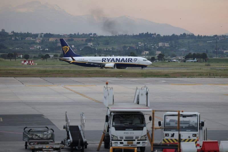 Ryanair to shut Thessaloniki base in Greece due to high fees, says senior executive