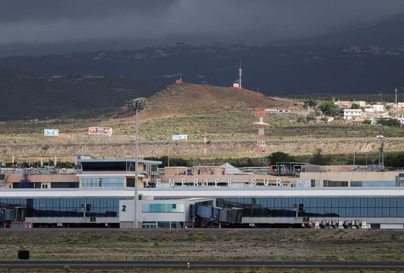 Countries prepare to evacuate hantavirus ship passengers