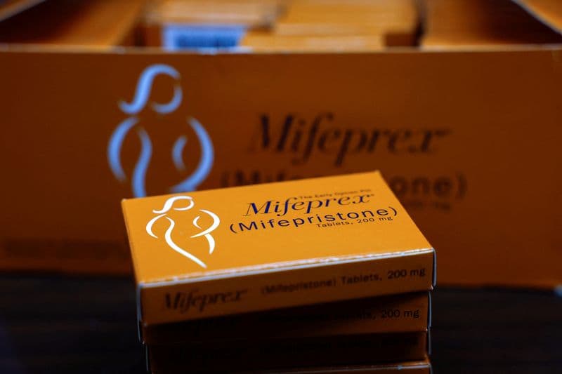 US Supreme Court extends pause on decision narrowing abortion pill access