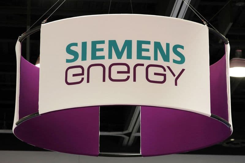 Siemens Energy accelerates share buyback after Q2 cash flow jumps