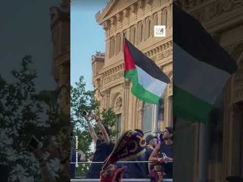 Barcelona Star Raises Palestine Flag at Title Parade