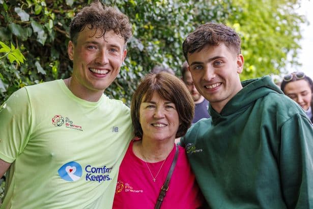 Prince William hails brothers' Irish marathon challenge as 'inspiring'