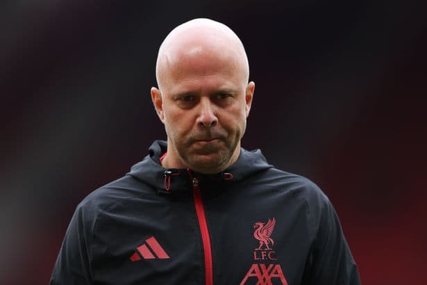 Chelsea stat makes damning reading for Arne Slot after Liverpool fan boos