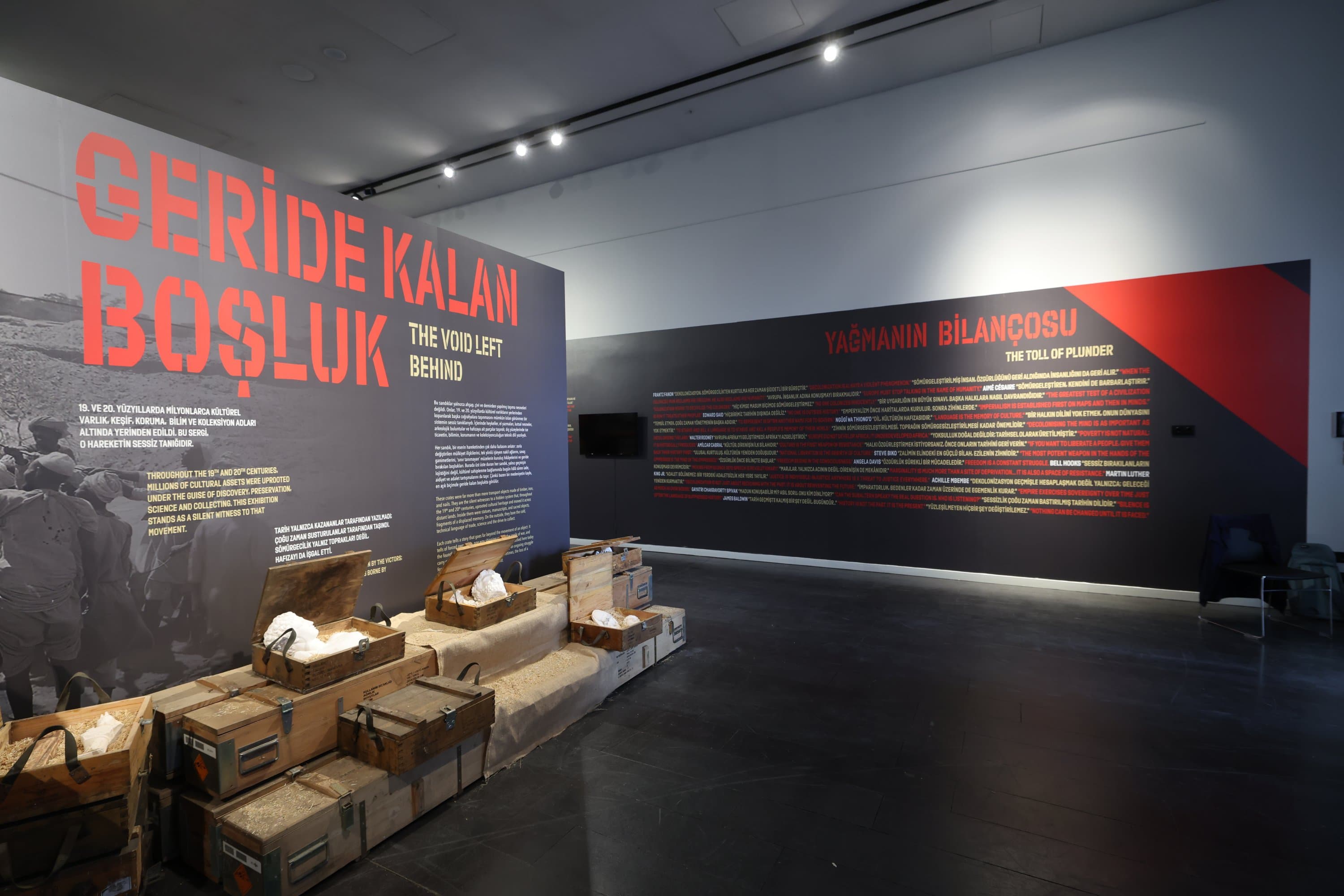 World Decolonization Forum starts in Istanbul with exhibition