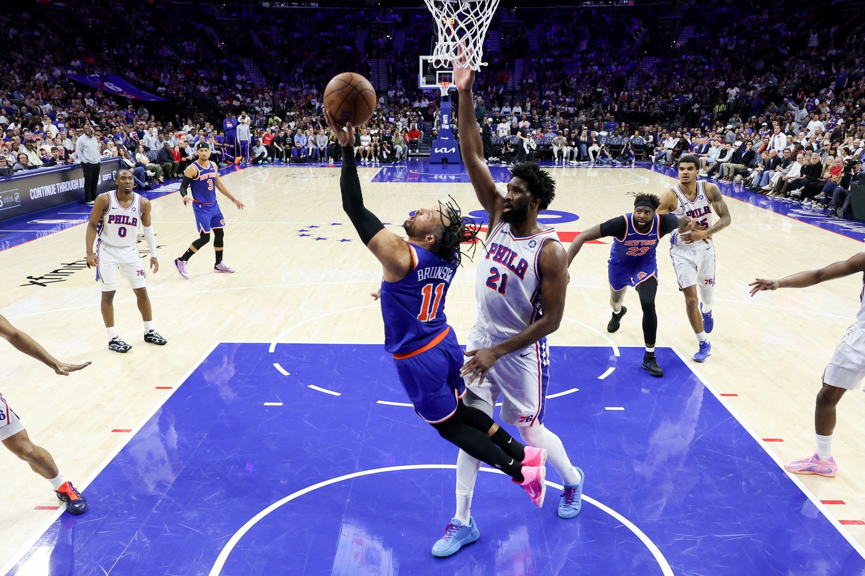Knicks rain record 3s, sweep 76ers to secure East finals spot