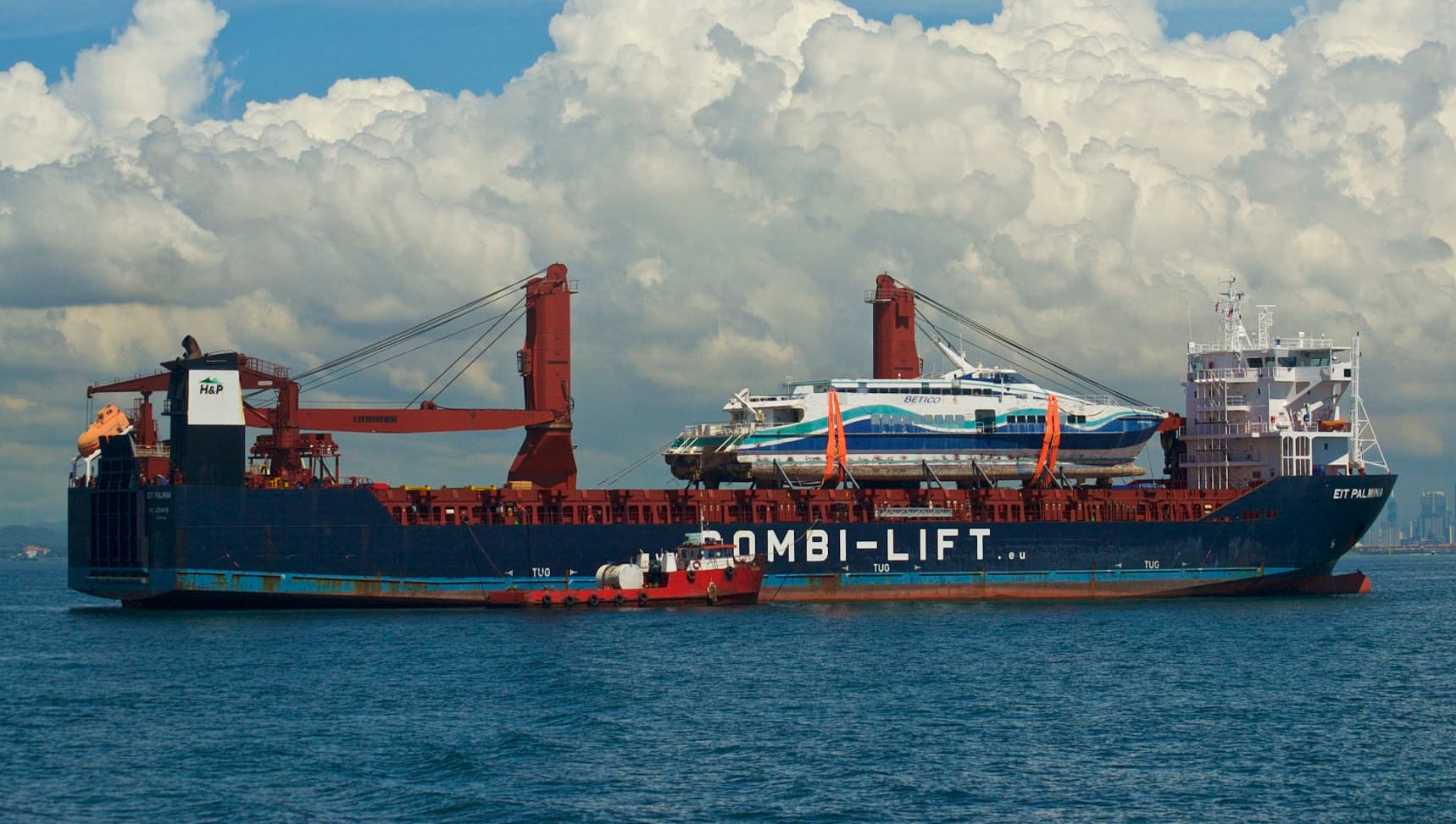 Nuclear Sabotage? Russian "Shadow" Ship Sunk by High-Tech Torpedo in Mediterranean