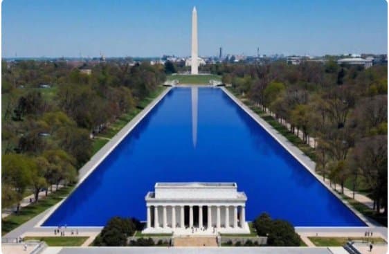 With his war at a crucial moment, Trump is… repainting a pool