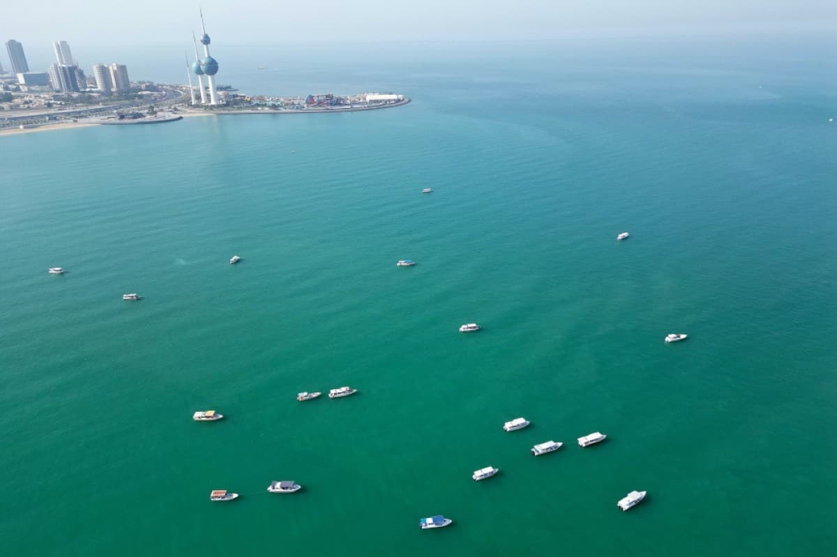 Sailing, fishing now allowed in Kuwait Bay, timings extended