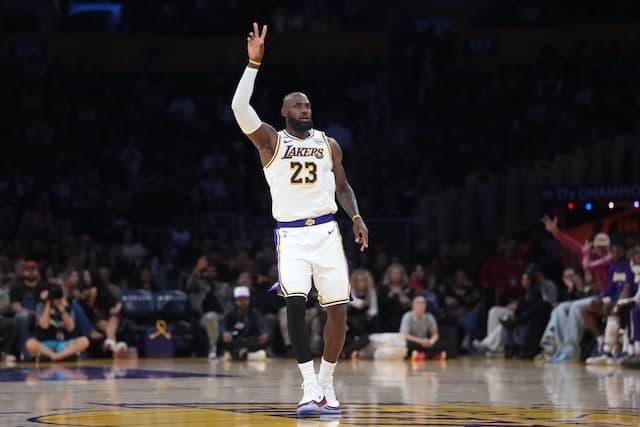 LeBron James And Lakers Reportedly Share Interest In New Contract