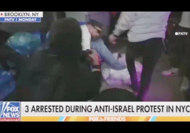 NYC Police Arrest Three After Anti-Israel Mob Ambushes Synagogue