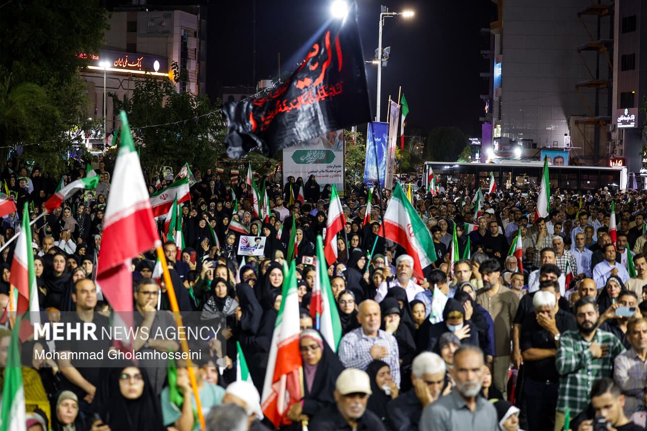 People in Bushehr condemn US-Israeli aggression against Iran