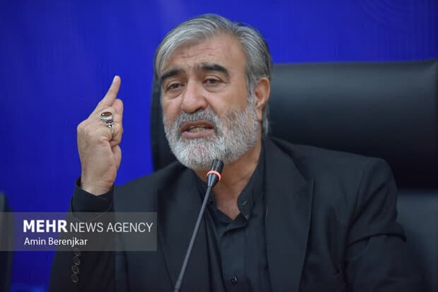 Azizi warns some states for supporting US resolution