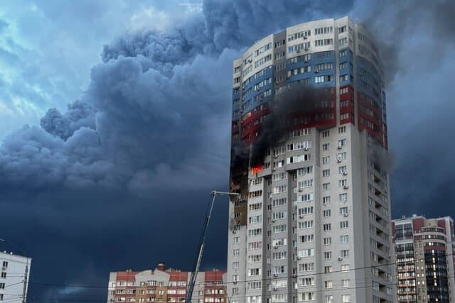 Ukrainian drone attack kills four in Ryazan, igniting refinery fire and showering city in ‘oil rain’