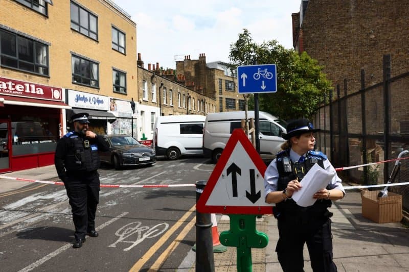  UK man charged over arson attack at former London synagogue 