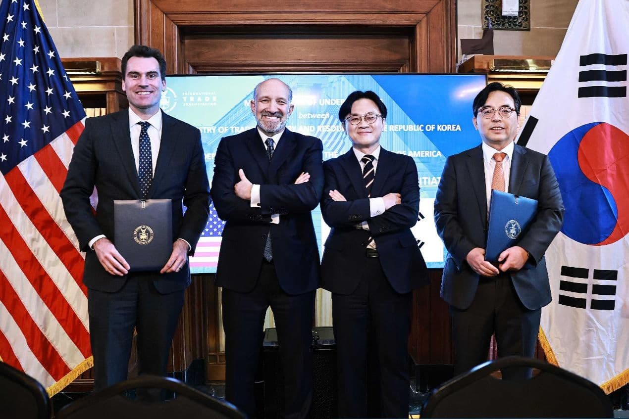 Korea strengthens shipbuilding alliances with US, Canada