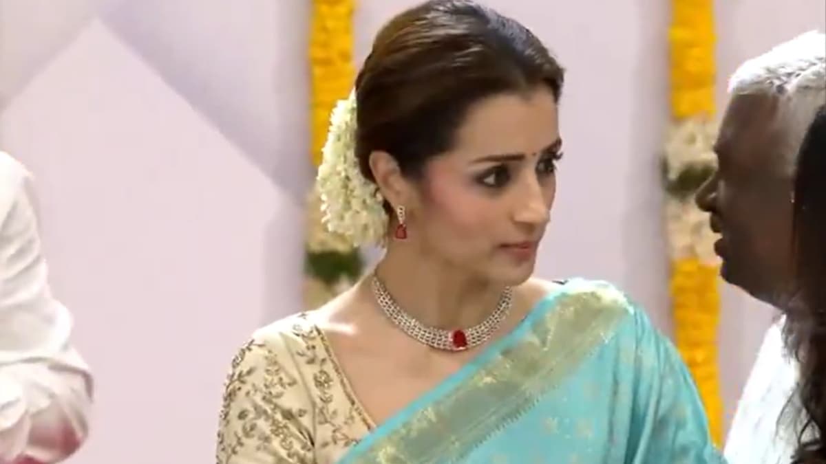 Trisha Krishnan attends TVK Chief Thalapathy Vijay's swearing-in ceremony in Chennai | Video