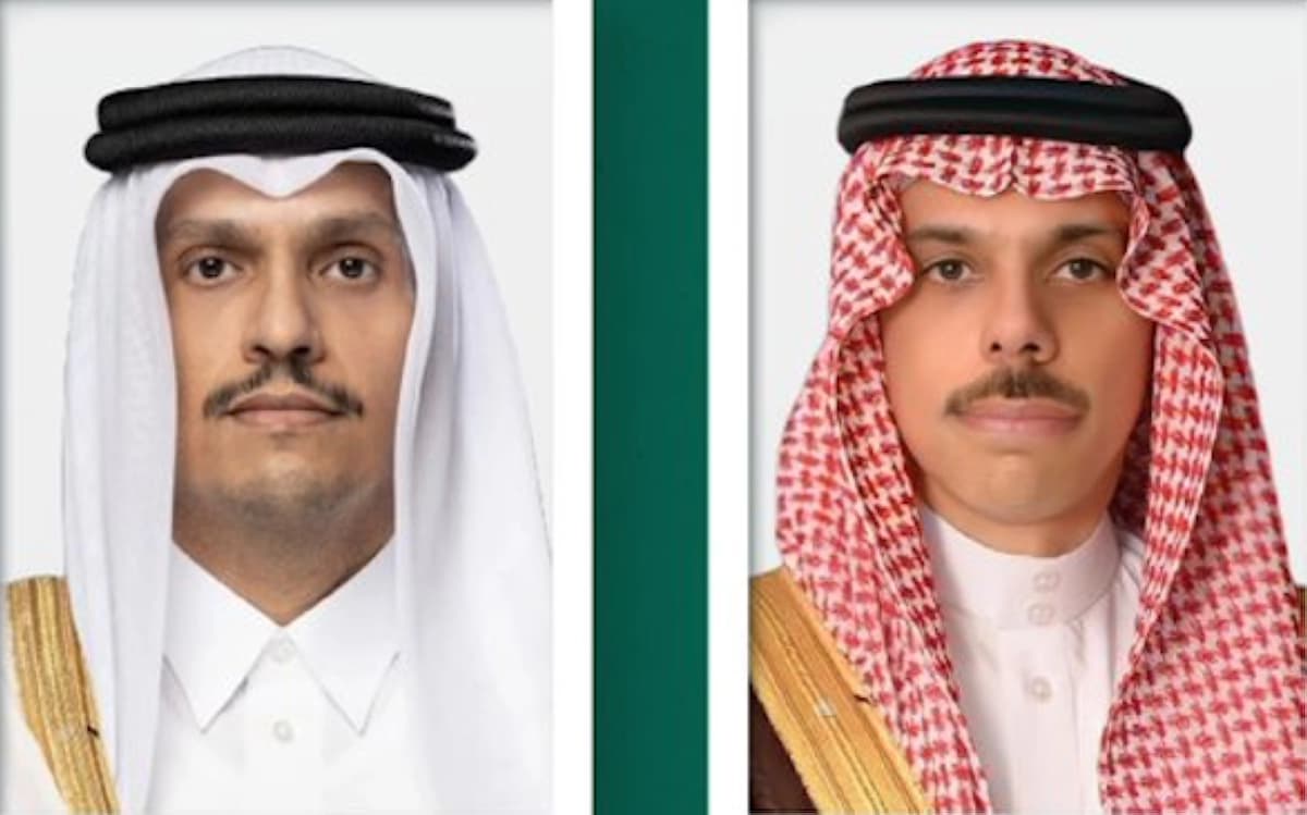 Saudi, Qatari FMs review regional developments, stability efforts