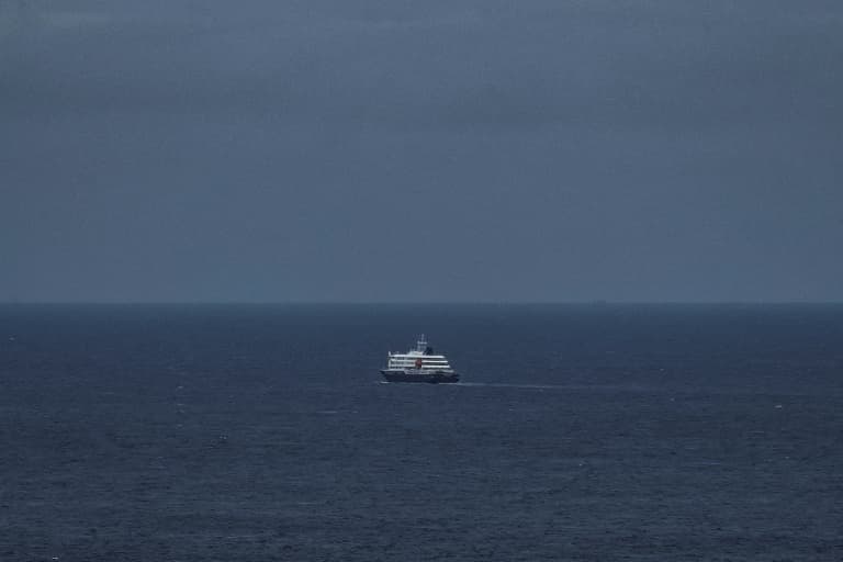 Minimal risk to general public: WHO chief due in Canaries to coordinate hantavirus ship evacuation