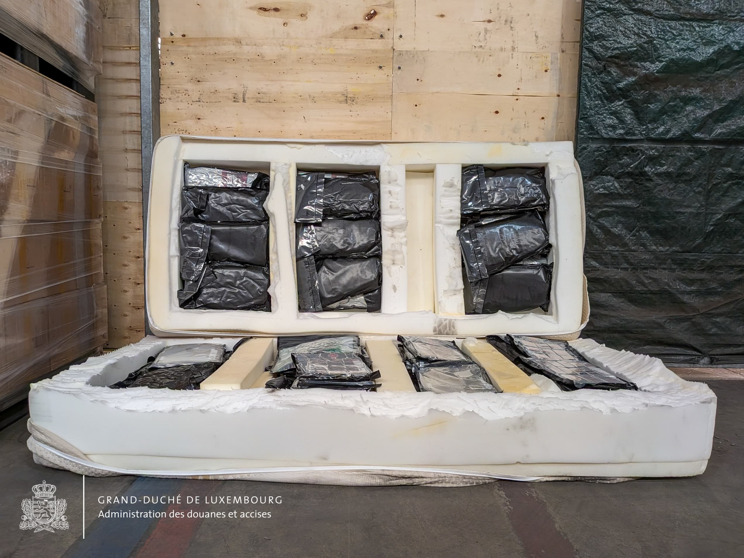 Public Prosecutor's Office: 46kg of cannabis seized by Findel customs