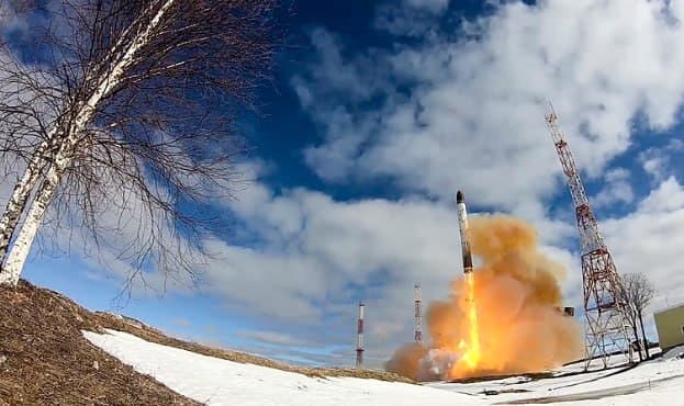 [Photo] JUST IN - Russia has ​successfully tested ‌its new Sarmat intercontinental ​ballistic  [...]
