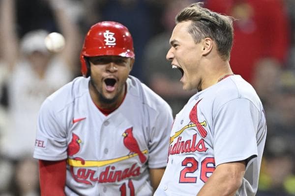 Cardinals give up just one hit in shutout win over Padres