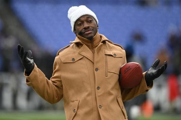 Ex-NFL QB Robert Griffin III leaves USA flag football team