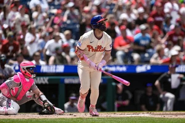 Kyle Schwarber, Bryce Harper help Phillies bash Rockies