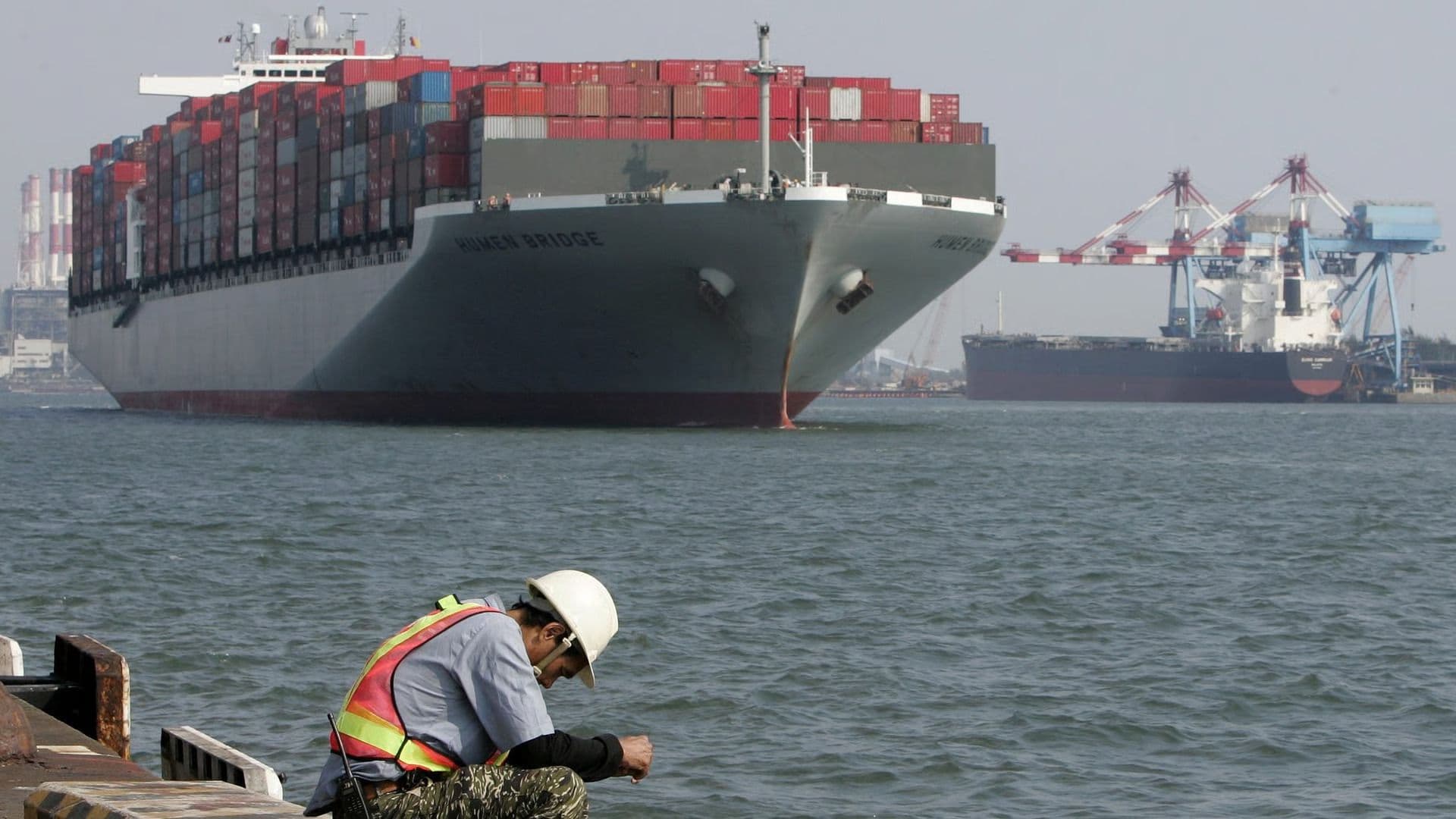 Turkmenistan expands merchant fleet with new cargo ship project