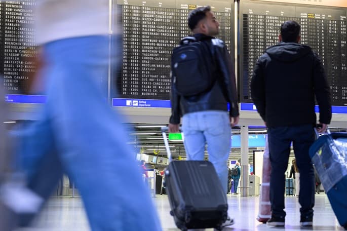 Labour strikes drag down passenger numbers at Frankfurt airport