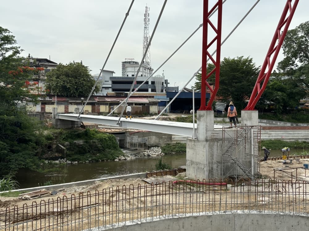 Park once, walk everywhere: Ipoh plans car-free tourist route with new bridge linking Old and New Towns