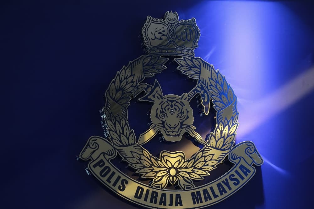 Temple terror: Man held after sword attack during Cameron Highlands ceremony