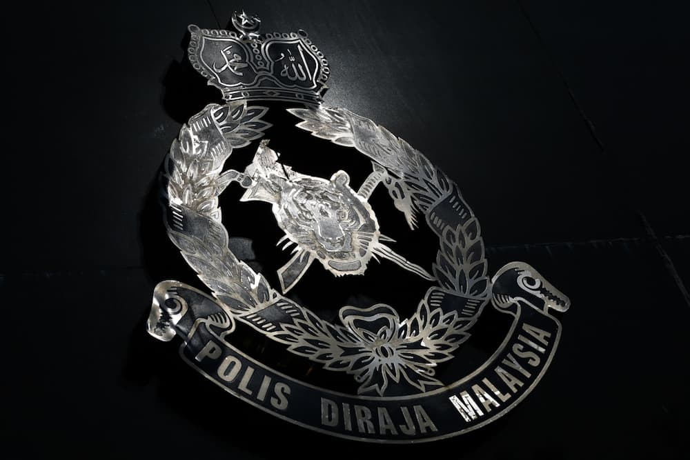 Mechanic changing punctured tyre killed in Temerloh LPT lorry crash