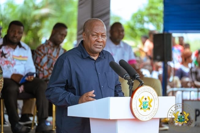 Nurses, teachers, doctors to get 15-20 years cedi denominated mortgages for new low-cost houses – Mahama