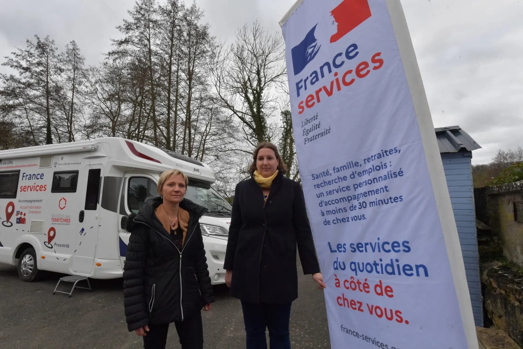 France expands mobile admin services for rural areas