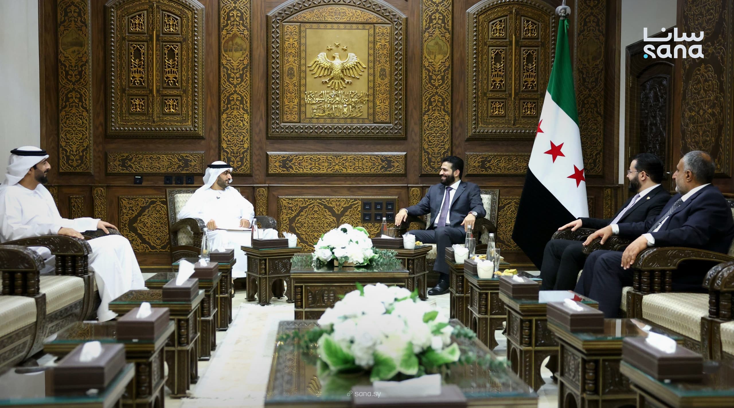 Syrian, Emirati officials discuss expanding bilateral cooperation
