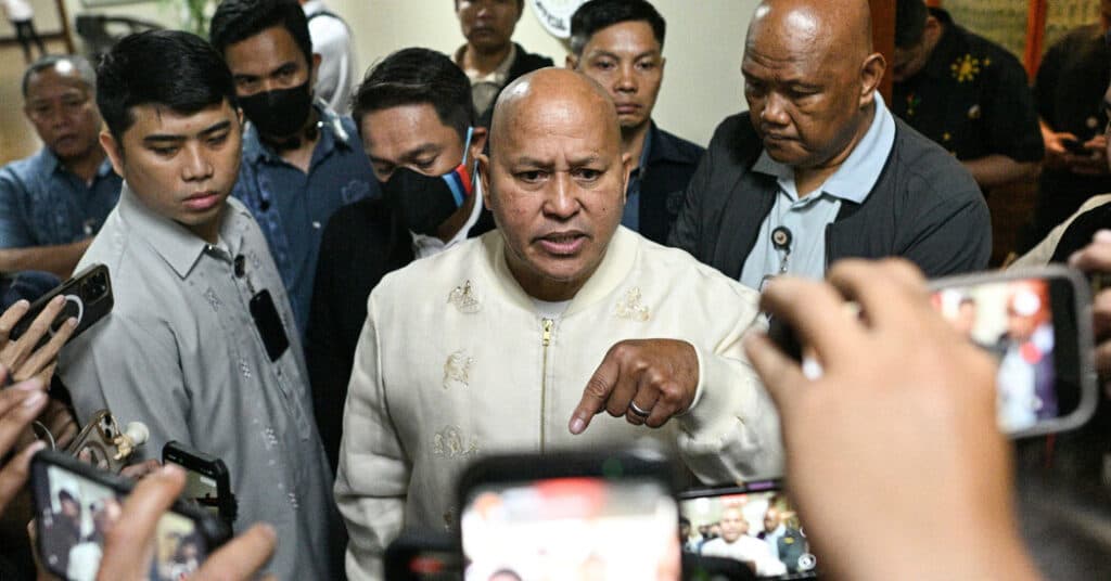 Philippine Senator Outruns Government Agents in Dramatic Chase