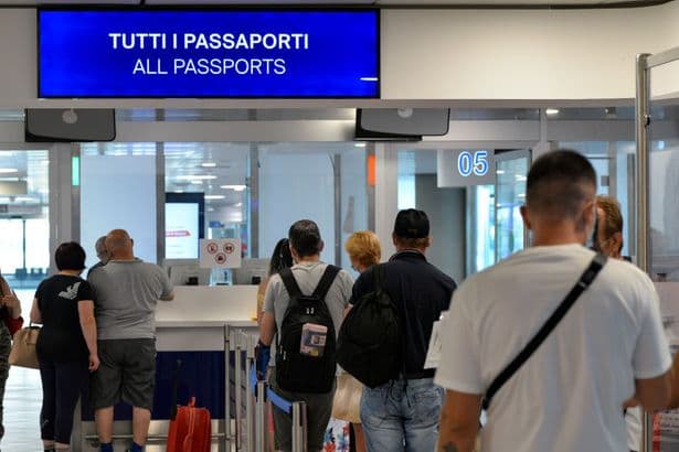 Greece confirms major border control update for all Brits from May 11