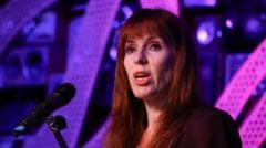 Rayner delivers 'last chance' warning to Starmer