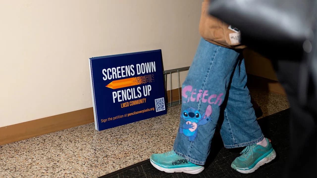 Tech weary parents call for ‘Screens Down, Pencils Up’ but U.S. schools are pushing back