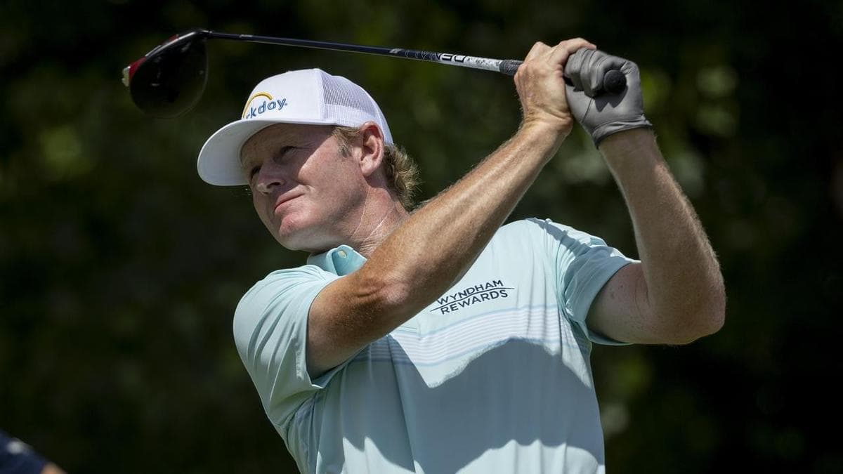 Day at the Beach breaks Snedeker's seven-year drought