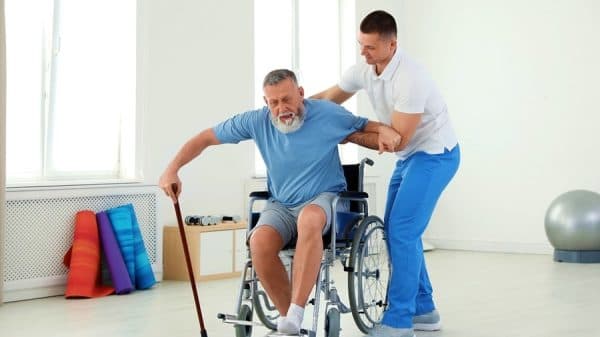 How to Recognize Stroke Warning Signs and Prevent Brain Damage With TCM