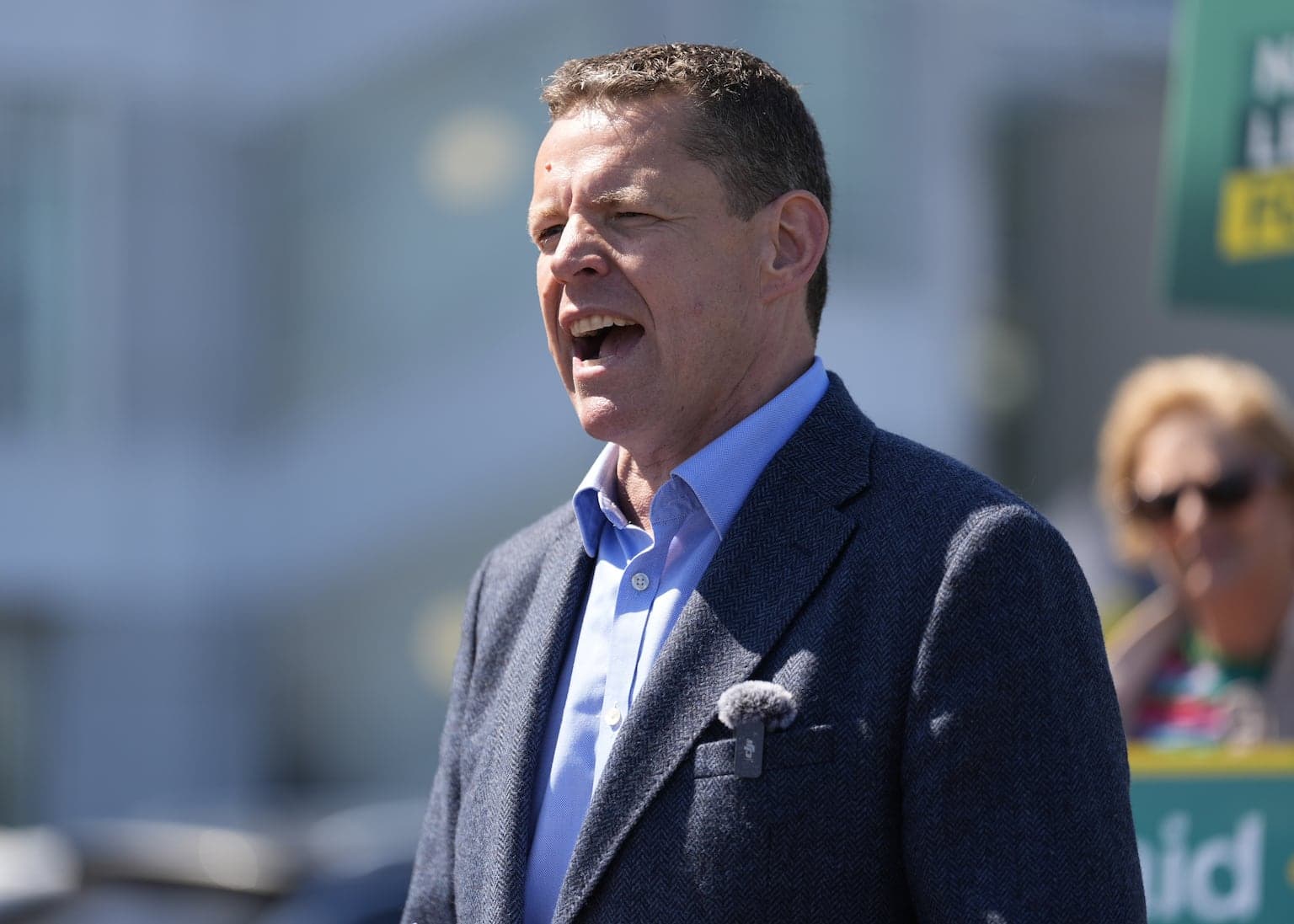 Plaid Cymru will seek to form minority Welsh government, leader says