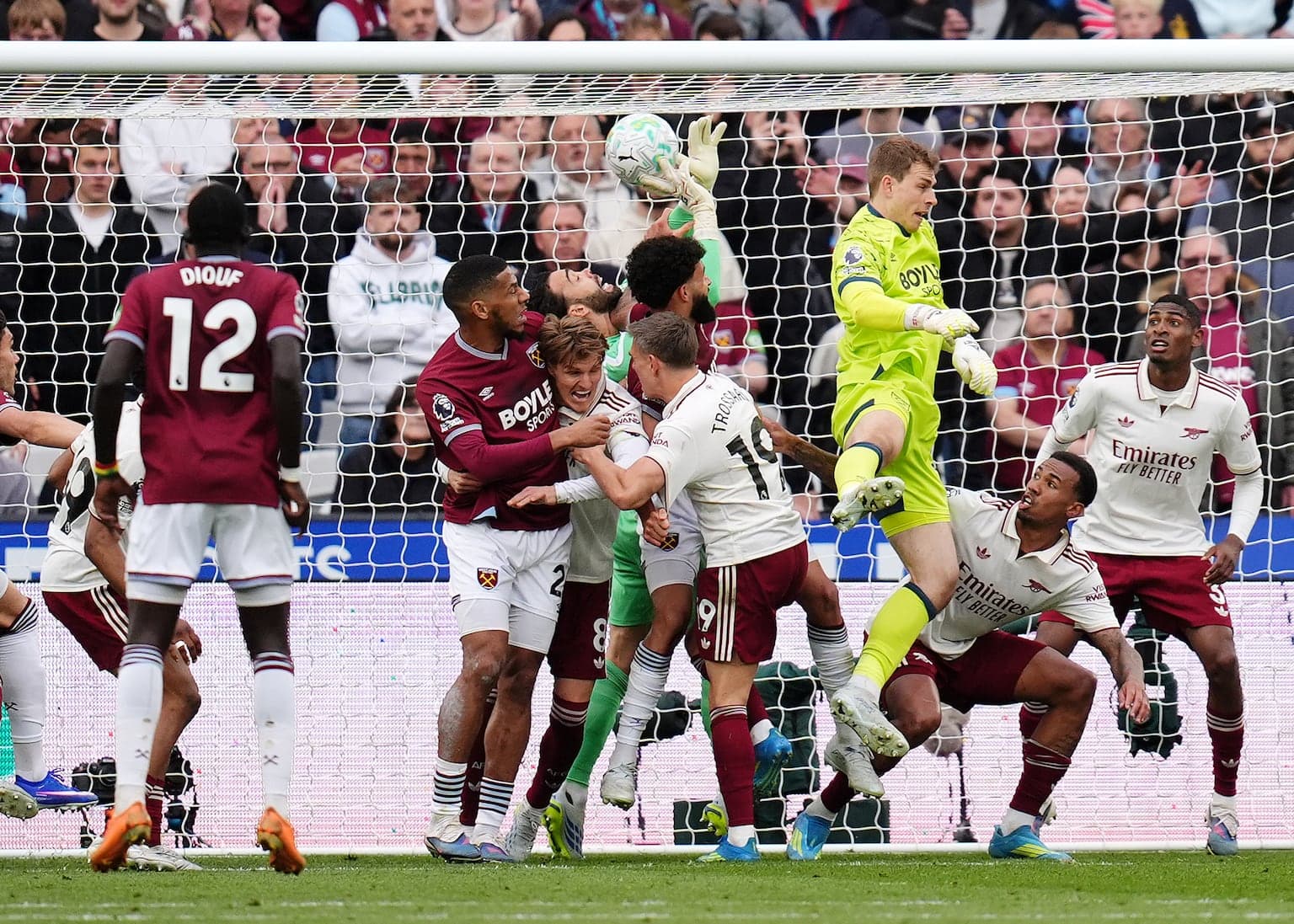 Grappling at corners set to be on IFAB agenda after World Cup