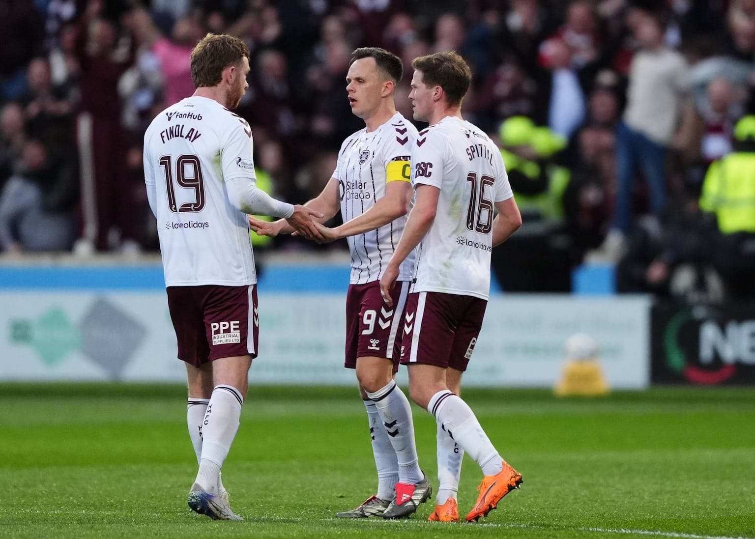 Tilte-chasing Hearts battle back again to secure draw with Motherwell
