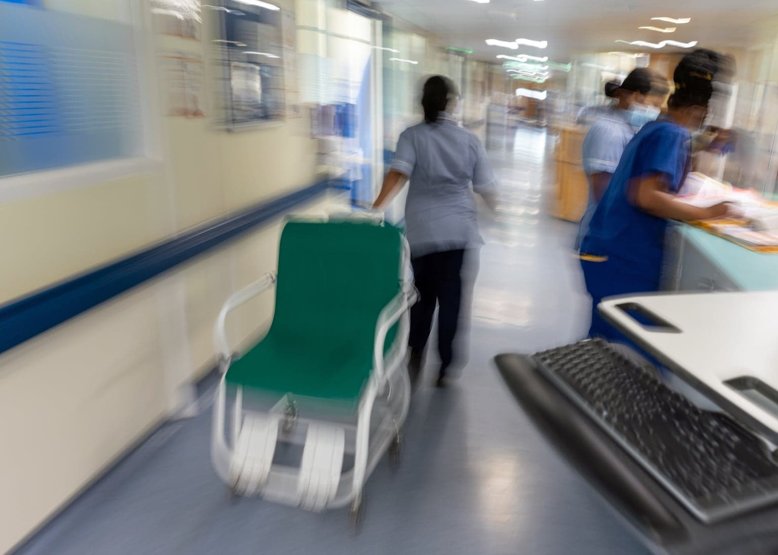 Half of patients at risk of self harm not properly observed in EDs