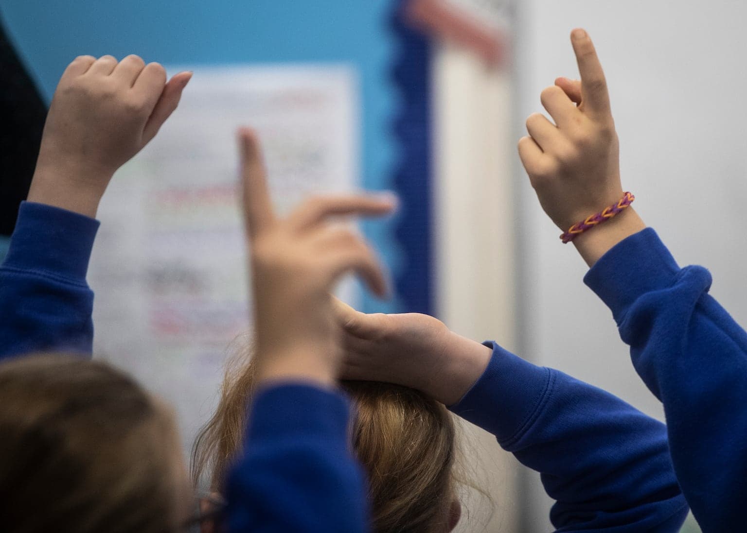 Number of Northern Ireland school children taking part in cross-community education falls by thousands