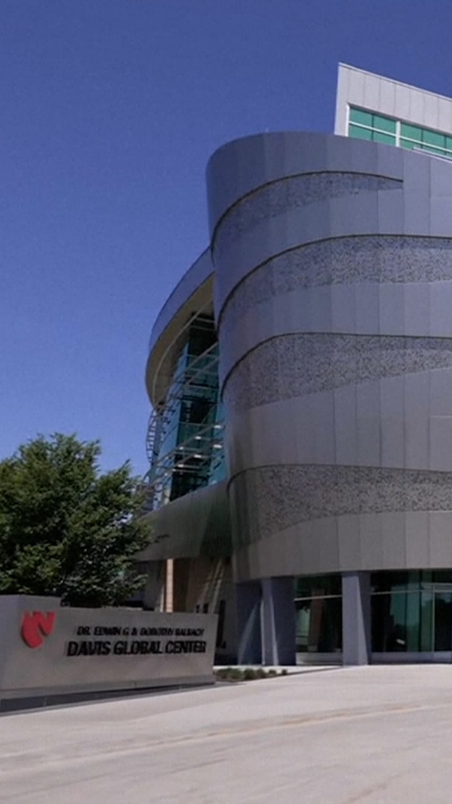Where hantavirus cruise ship passengers are staying in Nebraska